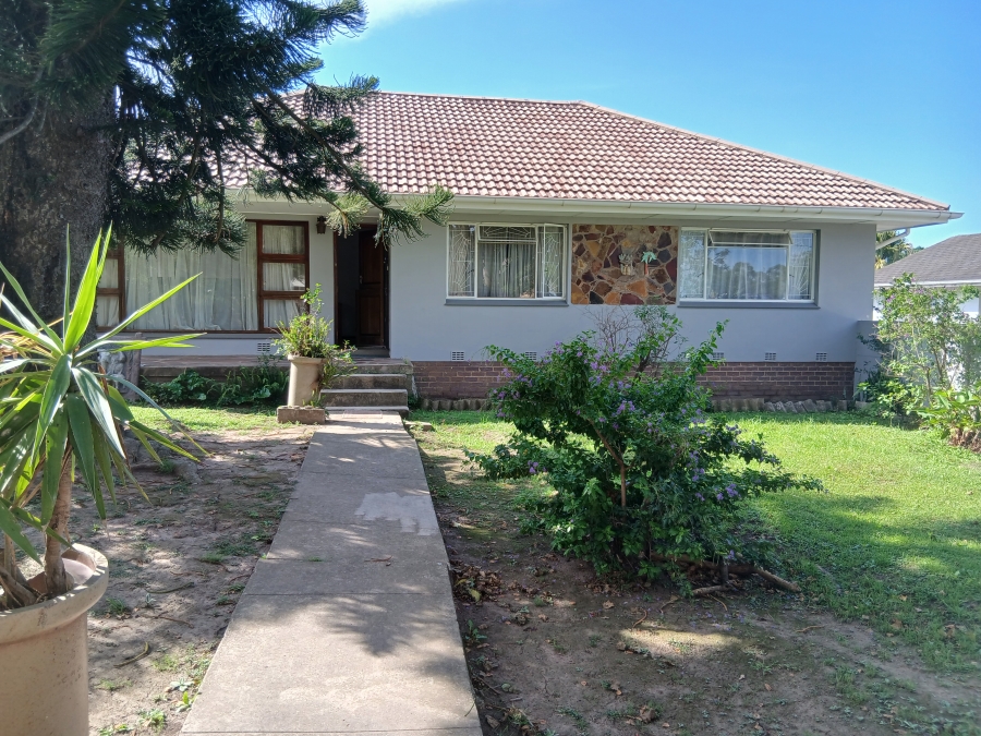 3 Bedroom Property for Sale in Summerpride Eastern Cape